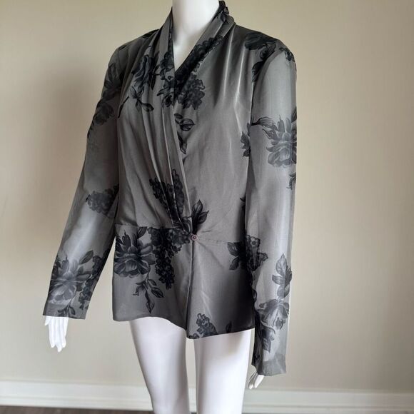 Dana Buchman Floral Silk Sheer Side Button Top Size 10 - Picture 7 of 10